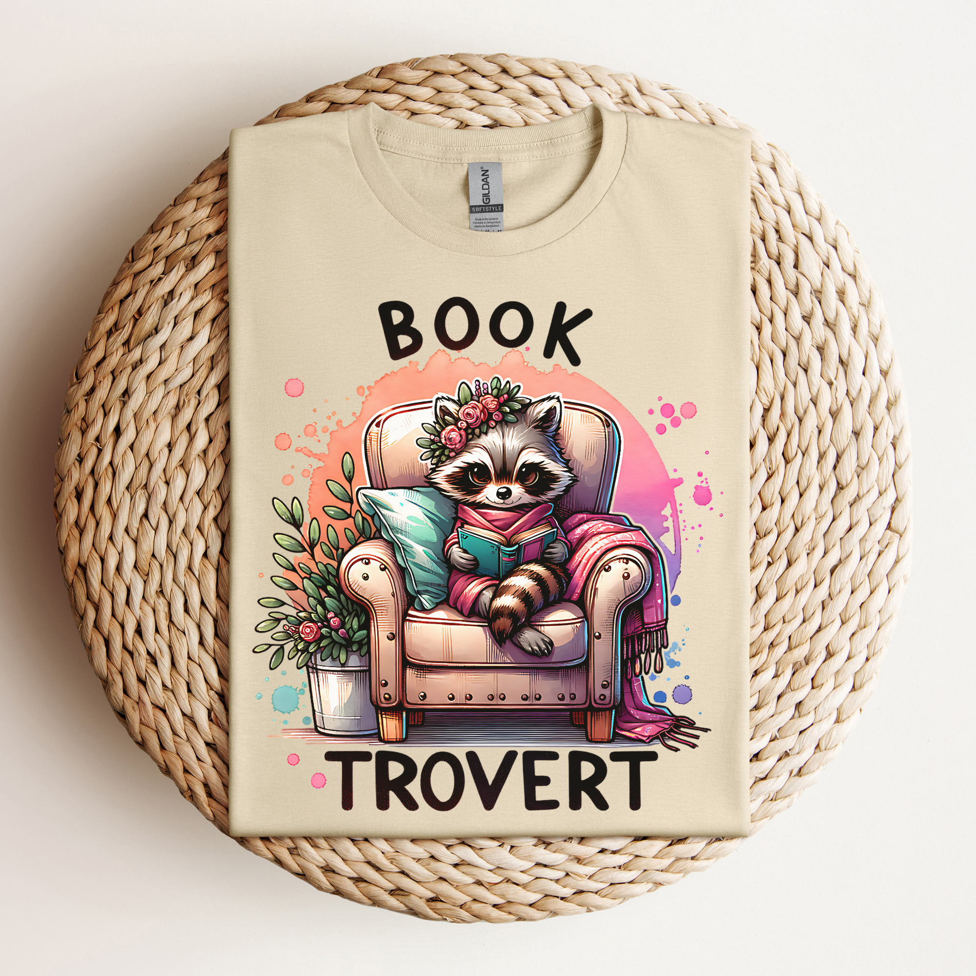 Booktrovert Tee