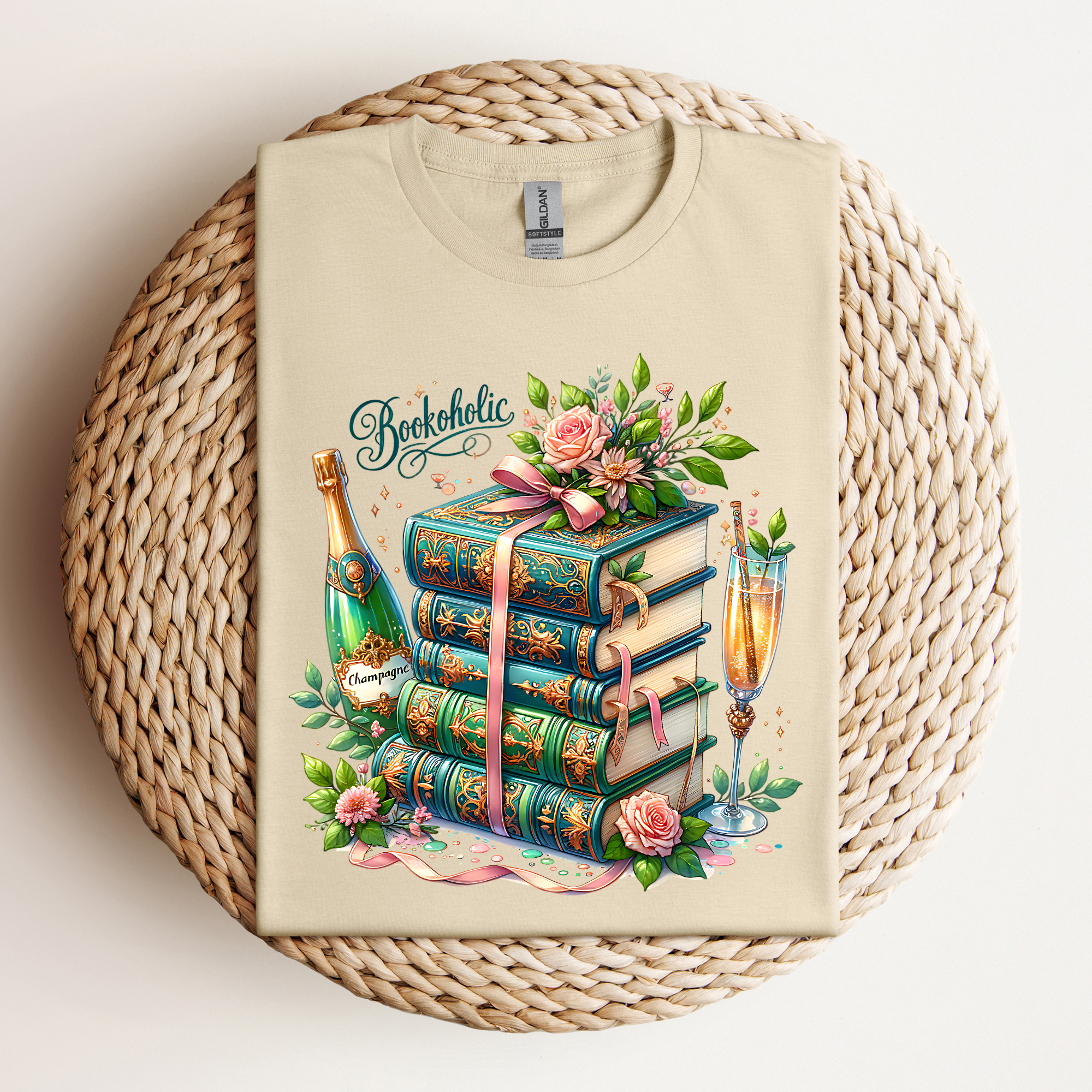 Bookoholic Tee🍾📚